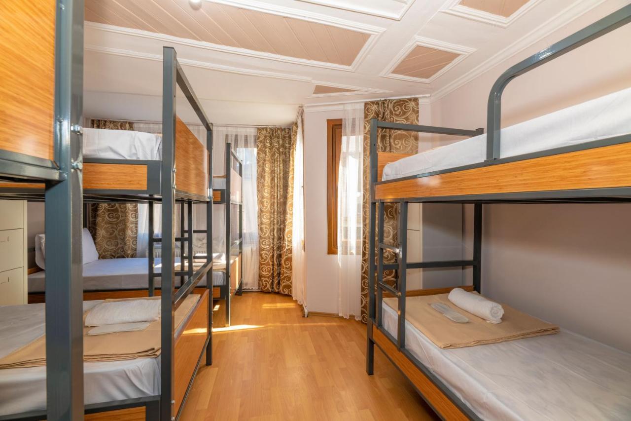 Taksim Wooden House Hostel Istanbul Luaran gambar