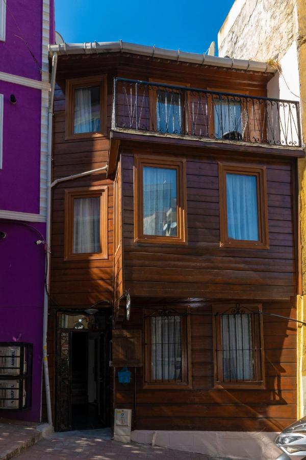 Taksim Wooden House Hostel Istanbul Luaran gambar