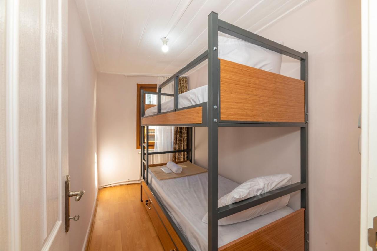 Taksim Wooden House Hostel Istanbul Luaran gambar