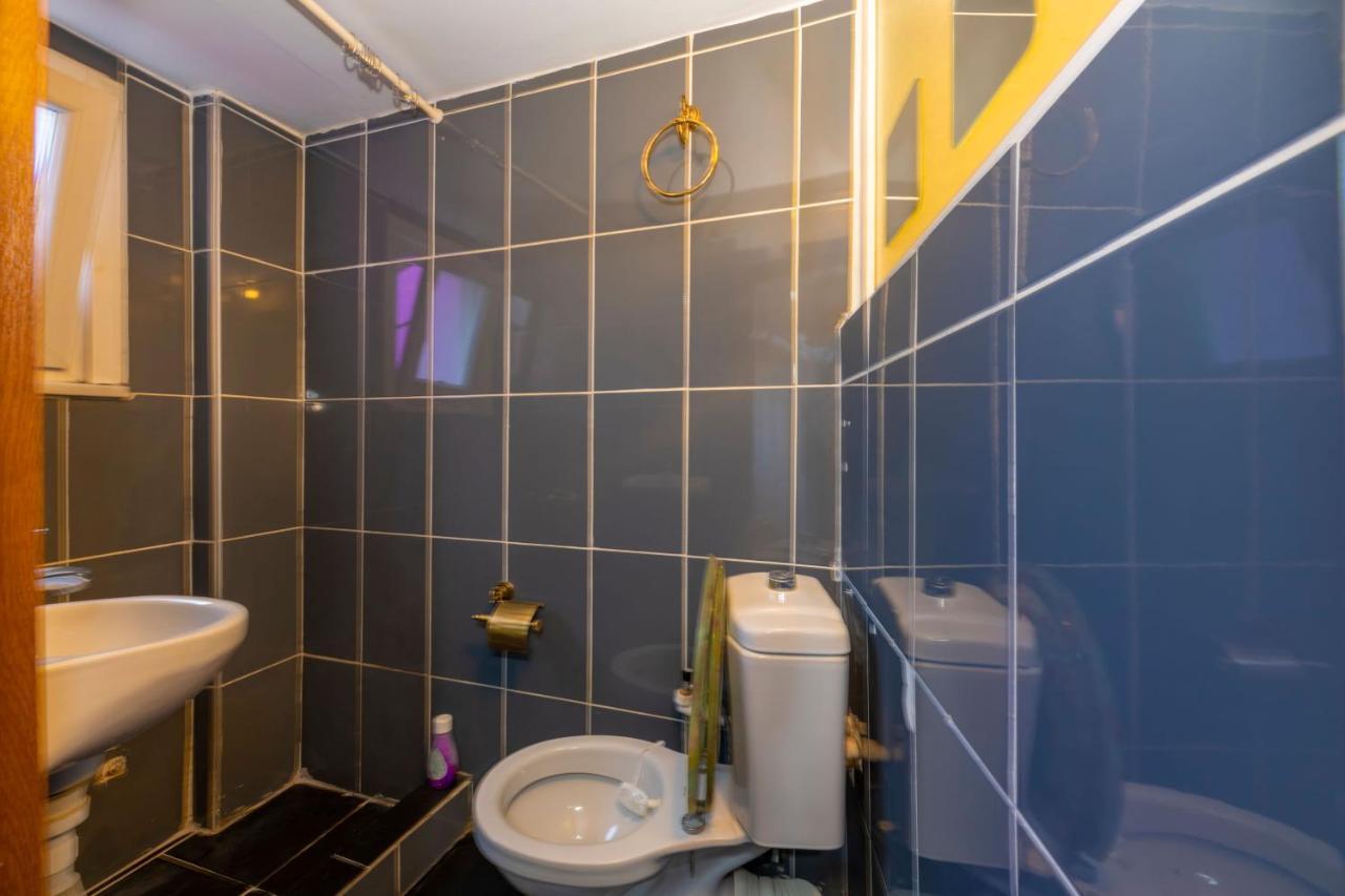 Taksim Wooden House Hostel Istanbul Luaran gambar