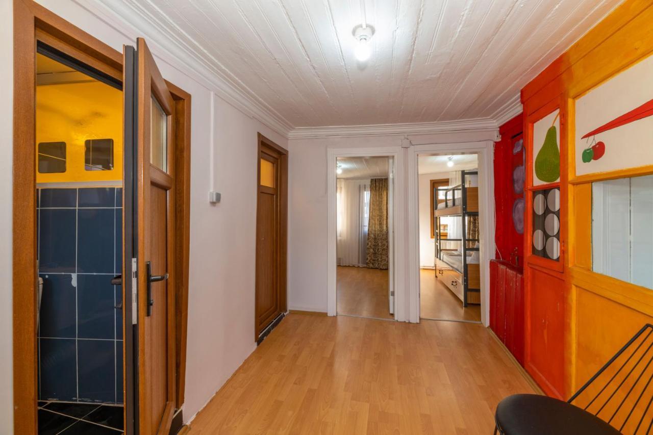Taksim Wooden House Hostel Istanbul Luaran gambar