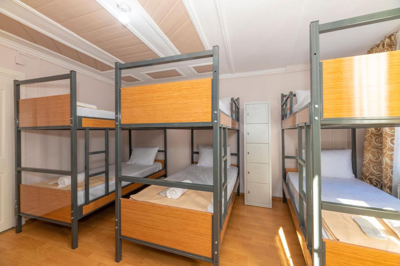Taksim Wooden House Hostel Istanbul Luaran gambar