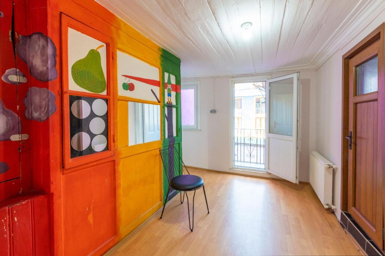 Taksim Wooden House Hostel Istanbul Luaran gambar