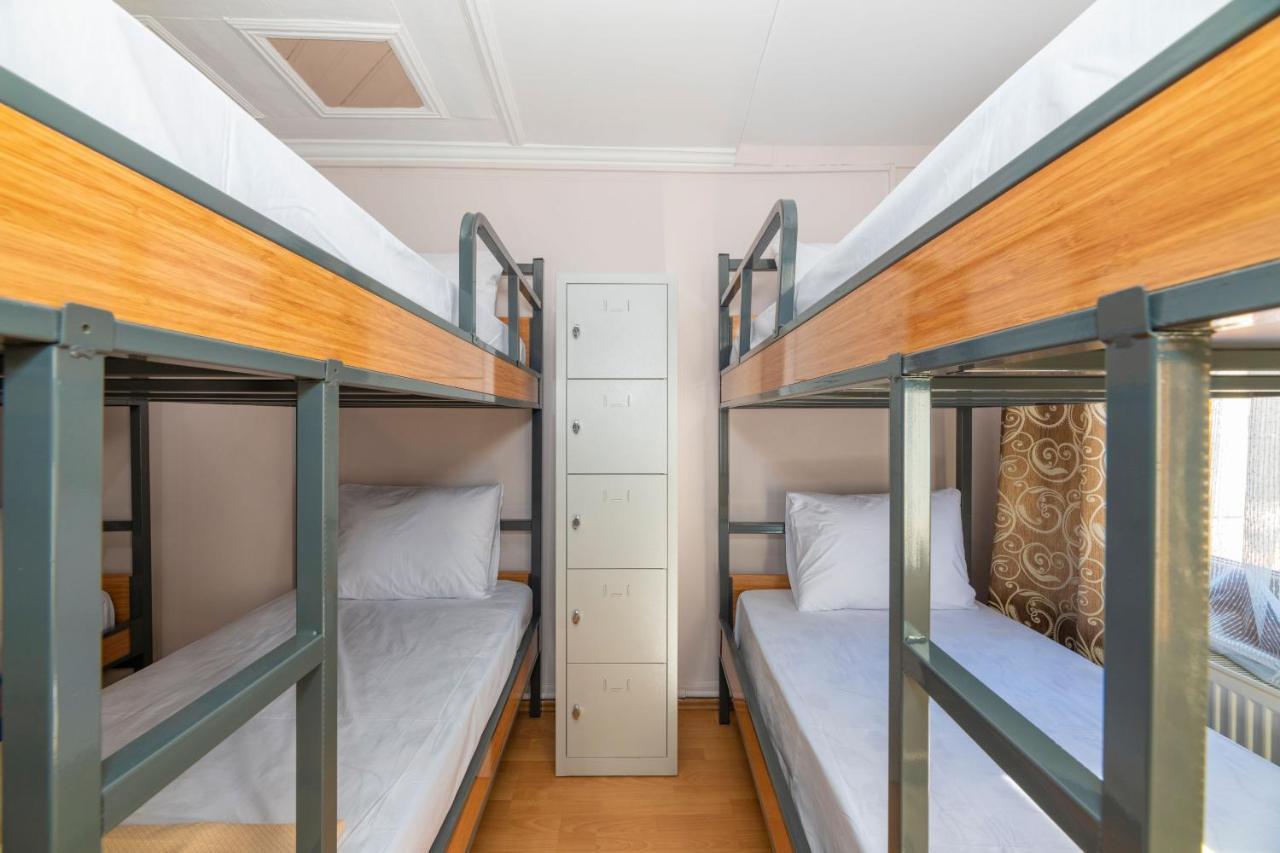 Taksim Wooden House Hostel Istanbul Luaran gambar