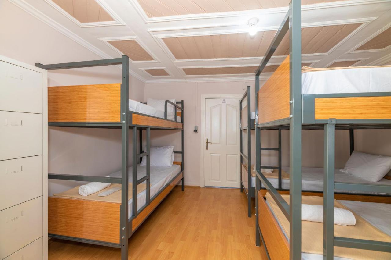 Taksim Wooden House Hostel Istanbul Luaran gambar