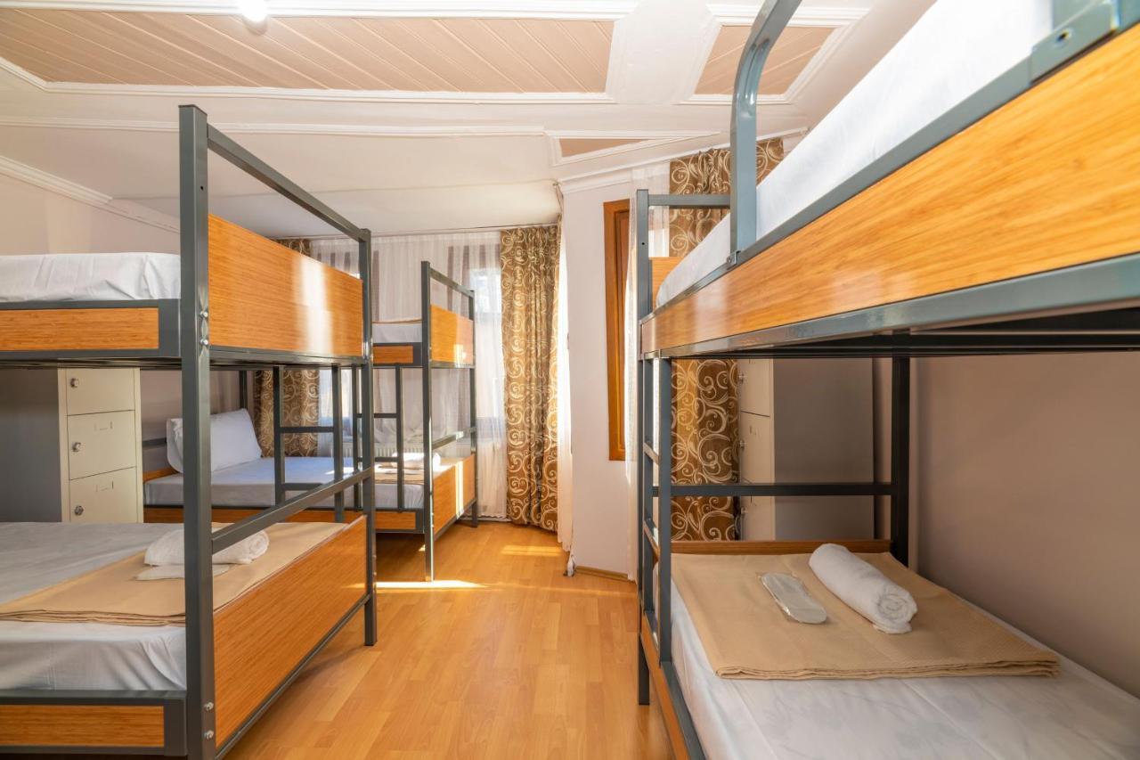 Taksim Wooden House Hostel Istanbul Luaran gambar