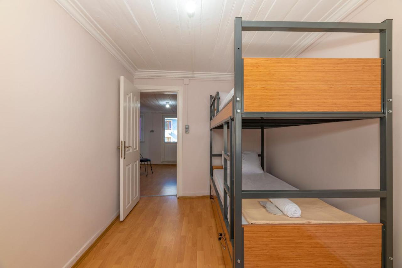 Taksim Wooden House Hostel Istanbul Luaran gambar